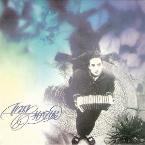 圣采儿的拉尿部位
